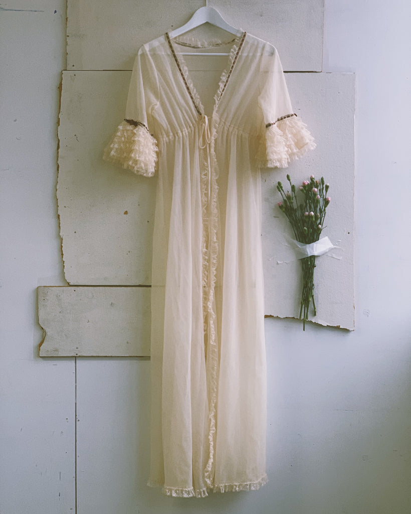vintage sheer robe / peignoir. liar liar. vintage sheer robe / peignoir. liar liar.